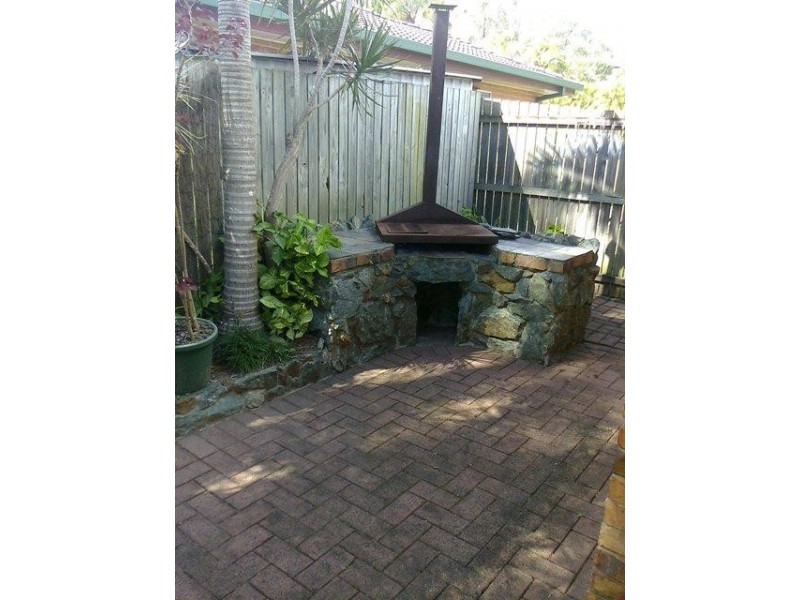 13 Natone Court, Edens Landing QLD 4207