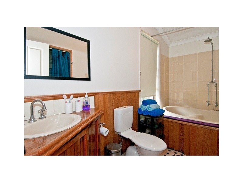 42 Katrina Cres, Waterford West QLD 4133