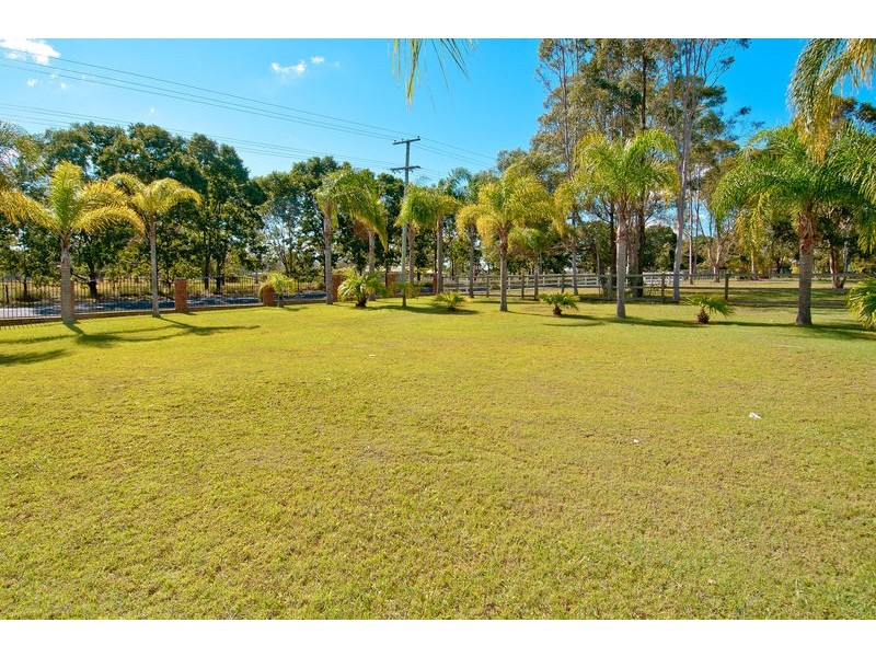 157 School Rd, Logan Reserve QLD 4133