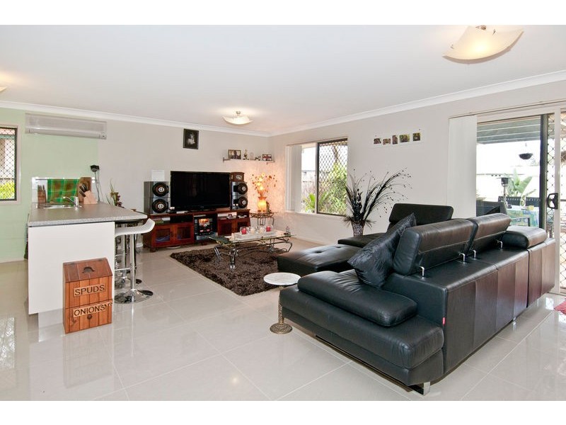 47 Spruce Street, Loganlea QLD 4131
