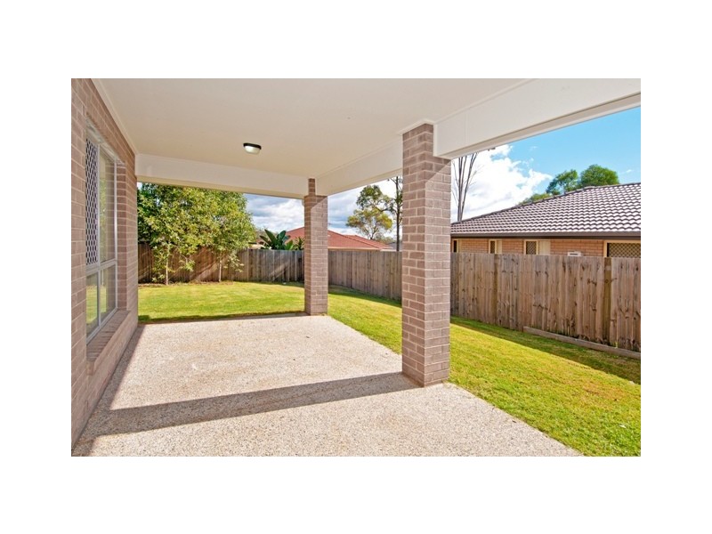2 Chesan Court, Crestmead QLD 4132