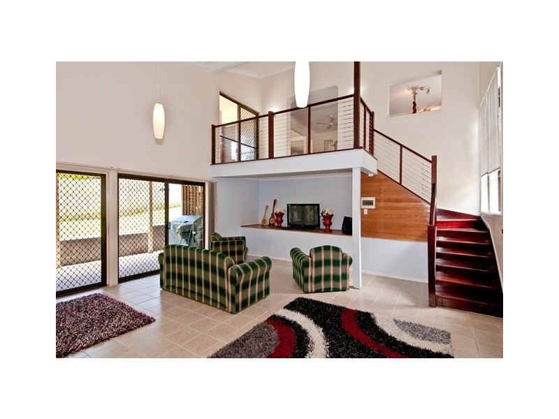 42 Katrina Cres, Waterford West QLD 4133