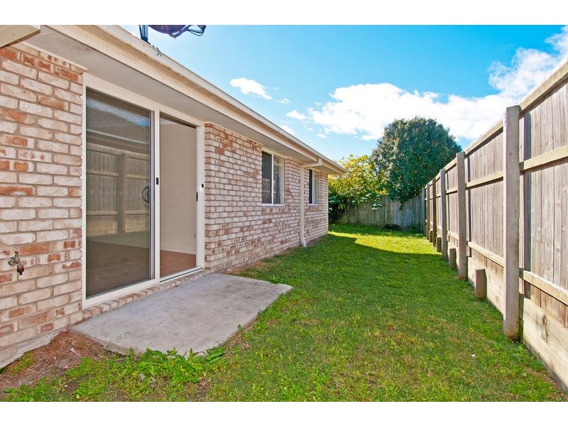 16 Rachel Drive, Crestmead QLD 4132