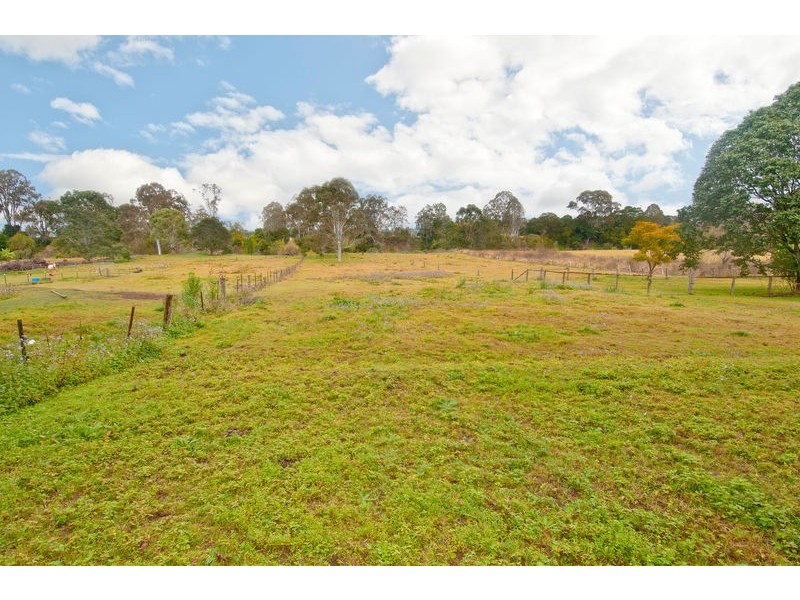 87 Tygum Rd, Waterford QLD 4133