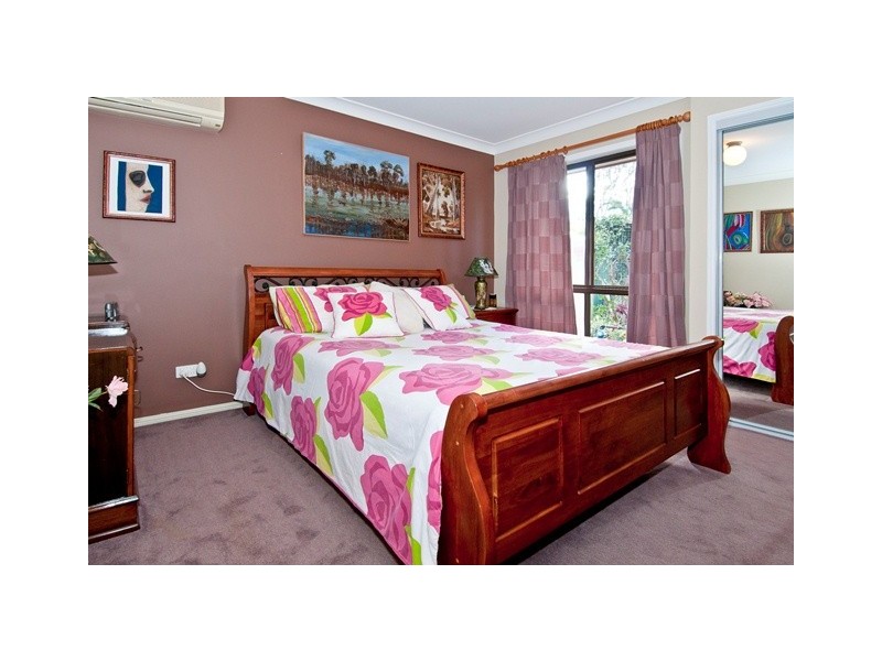 6 Aegean St, Waterford West QLD 4133