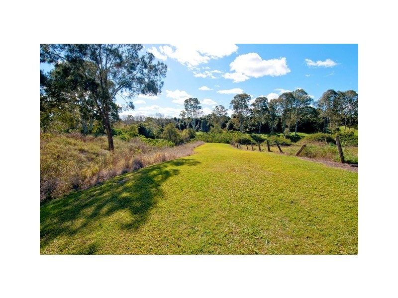 90 Henderson Street, Logan Reserve QLD 4133