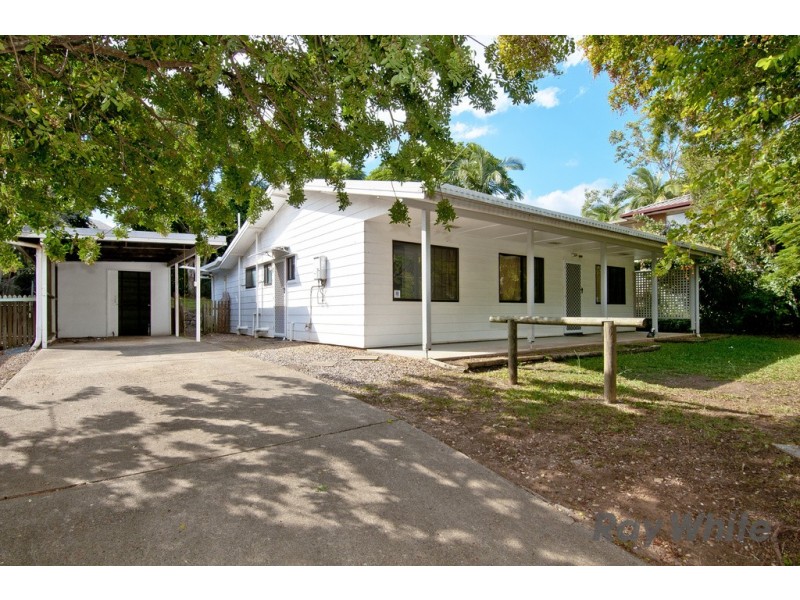 10 Isabel Street, Loganlea QLD 4131