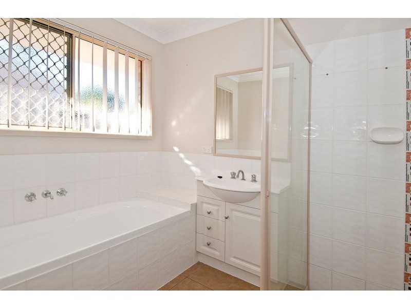 Crestmead QLD 4132