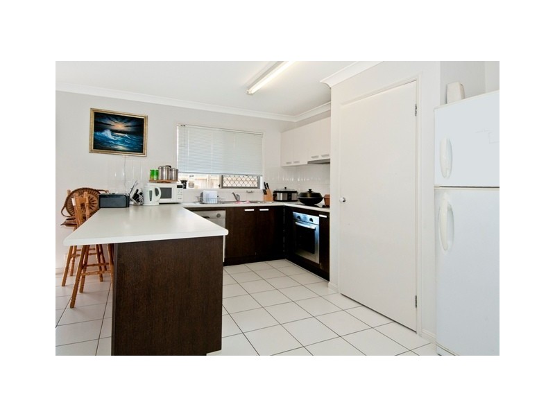 61 Lakeview Dr, Logan Reserve QLD 4133