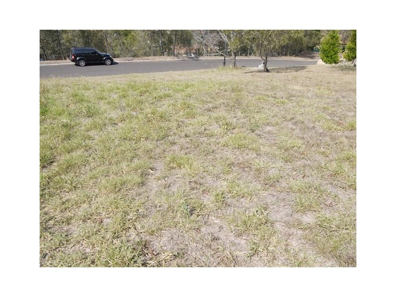 9 Arup Terrace, Edens Landing QLD 4207