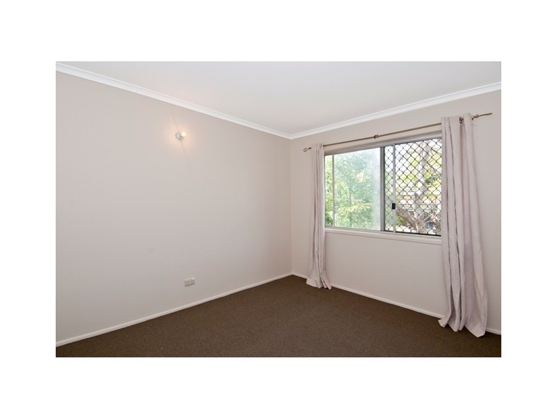 16 Bloodwood Street, Crestmead QLD 4132