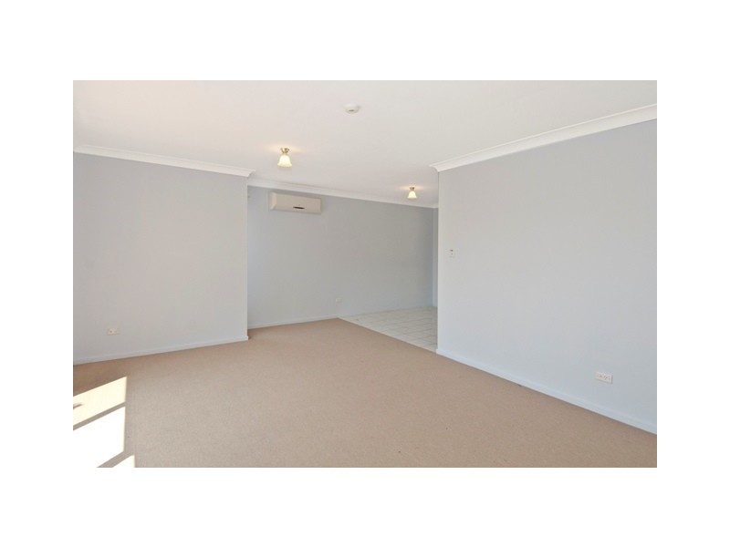 4 Olea Court, Crestmead QLD 4132