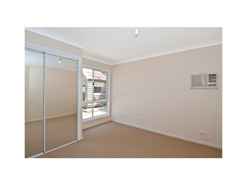 4 Olea Court, Crestmead QLD 4132