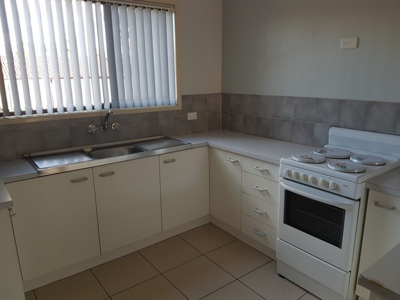 5/8 Cognac Court, Kingston QLD 4114