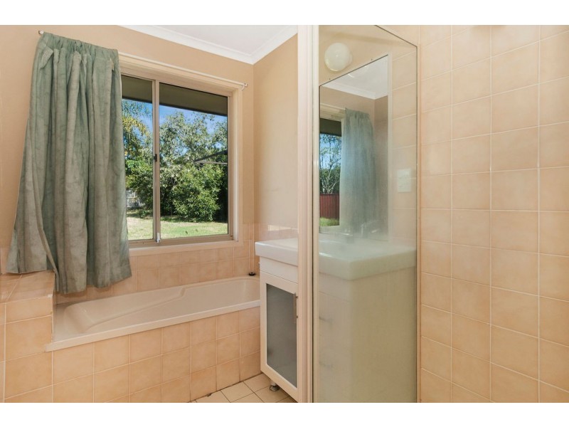 7 Ryan Street, Loganlea QLD 4131
