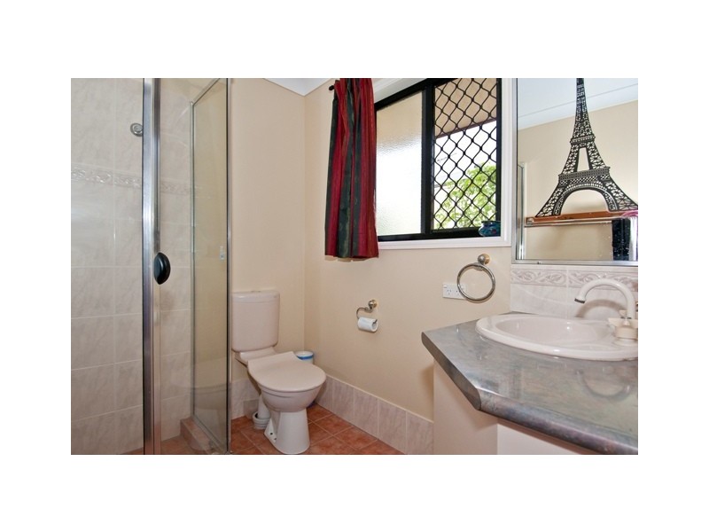 2 Ninky Ct, Waterford QLD 4133