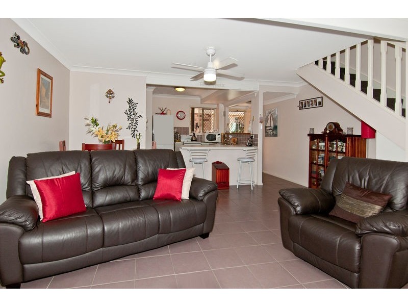 2/62 Mark Lane, Waterford West QLD 4133