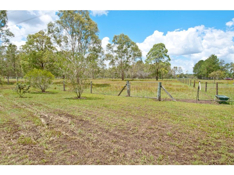 1118 Chambers Flat Road, Chambers Flat QLD 4133