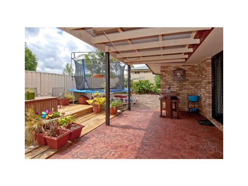 2 Ninky Ct, Waterford QLD 4133