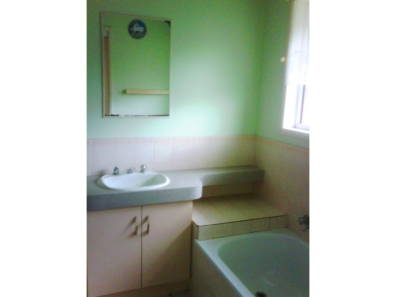 10 Tregana Cct, Edens Landing QLD 4207