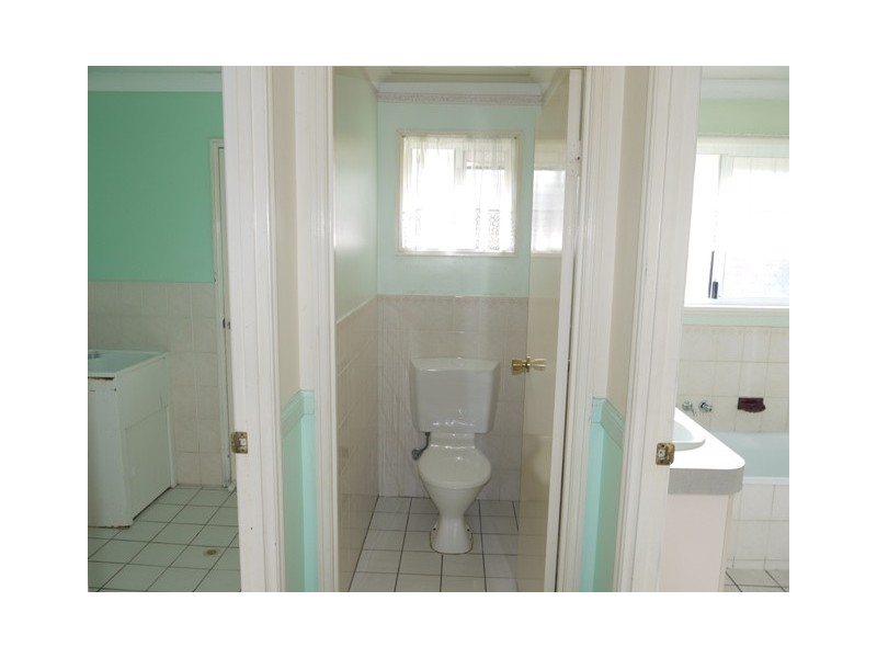 10 Tregana Cct, Edens Landing QLD 4207