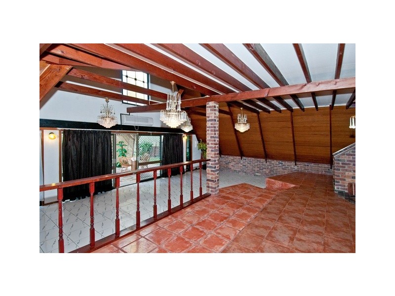 2 Kraatz Avenue, Loganlea QLD 4131