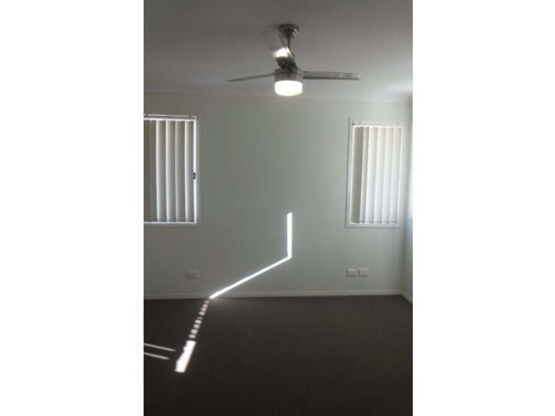 2/44 Frankland Ave, Waterford QLD 4133