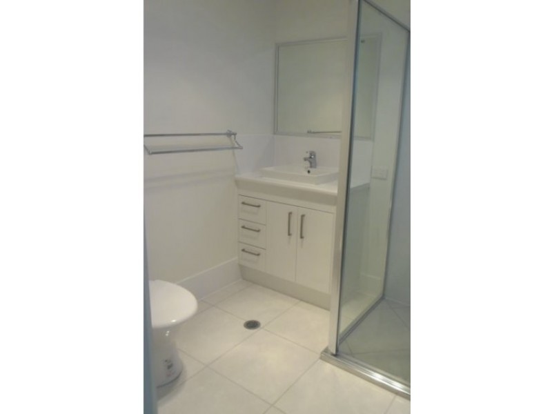 2/44 Frankland Ave, Waterford QLD 4133