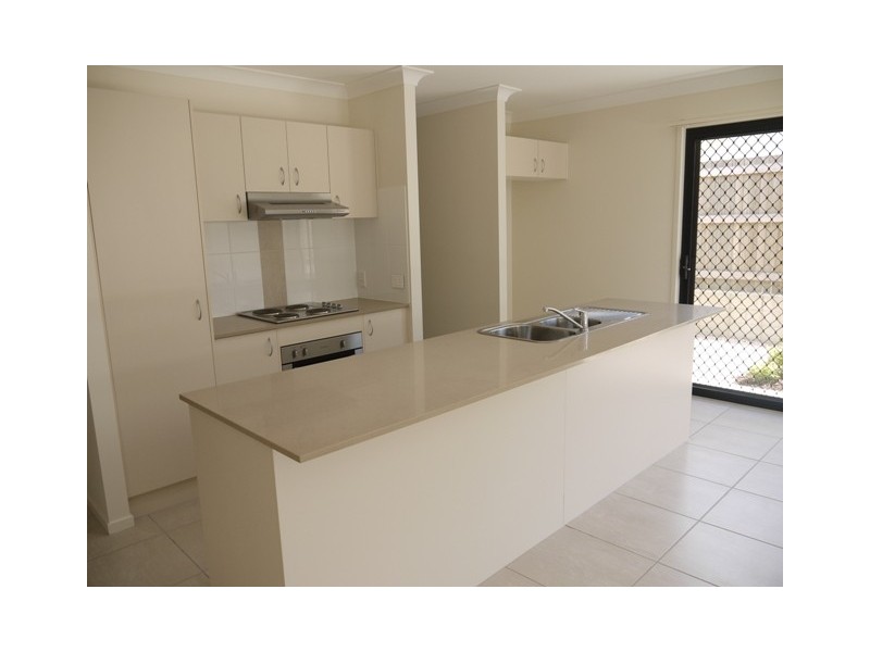 65 Rosella Street, Loganlea QLD 4131