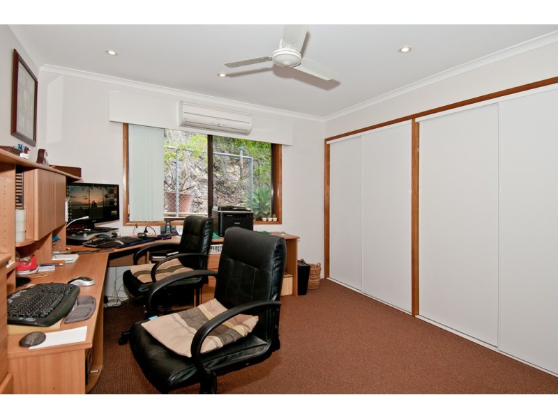 56 Majella Cres, Bahrs Scrub QLD 4207