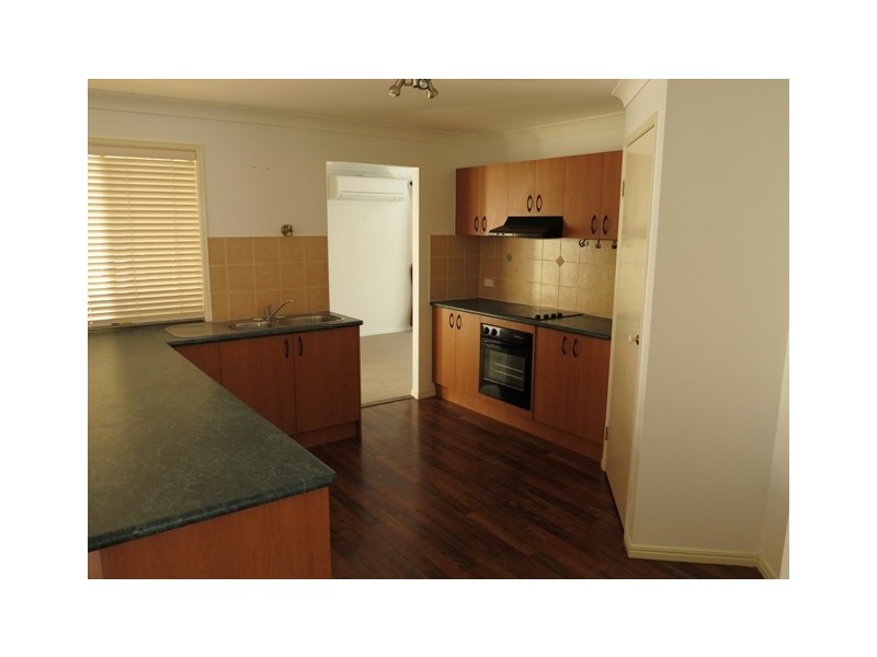 23 Jasmina Parade, Waterford QLD 4133