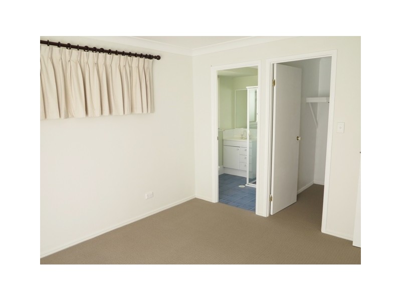 23 Jasmina Parade, Waterford QLD 4133