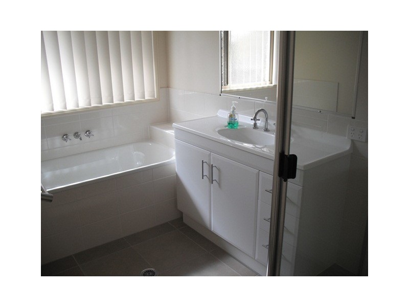 11 Freshfield Street, Marsden QLD 4132