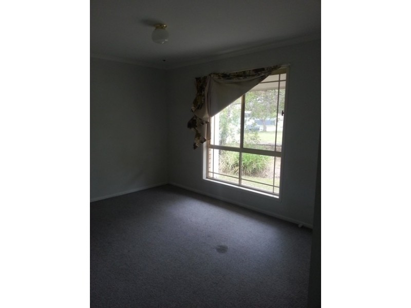 1 Carlton Close, Bethania QLD 4205