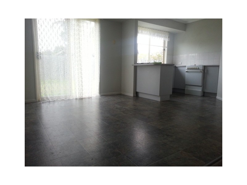 1 Carlton Close, Bethania QLD 4205