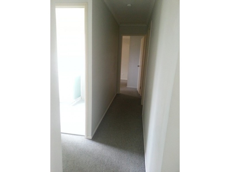 1 Carlton Close, Bethania QLD 4205