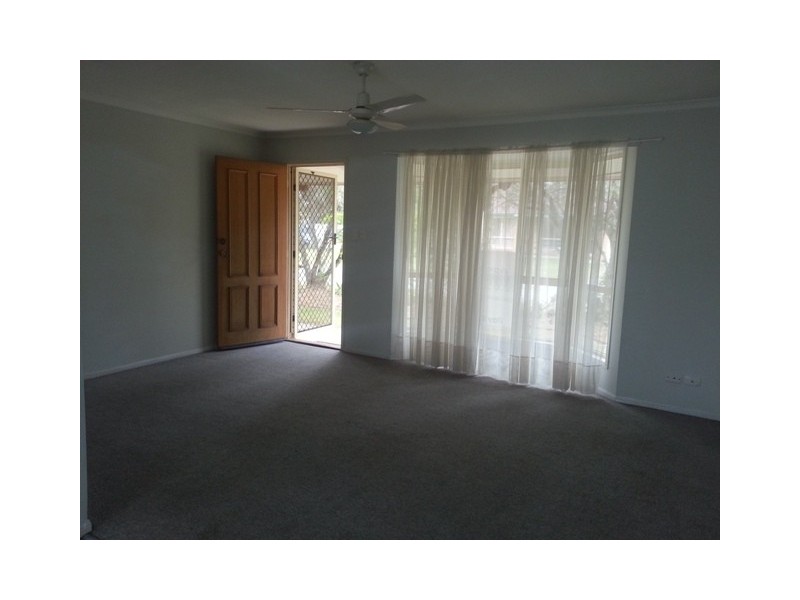 1 Carlton Close, Bethania QLD 4205