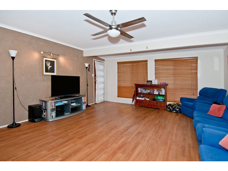 4 Lyall Street, Waterford West QLD 4133