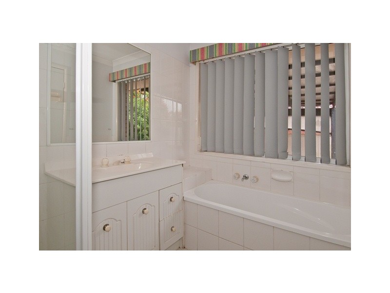 42 Lansdown Rd, Waterford West QLD 4133