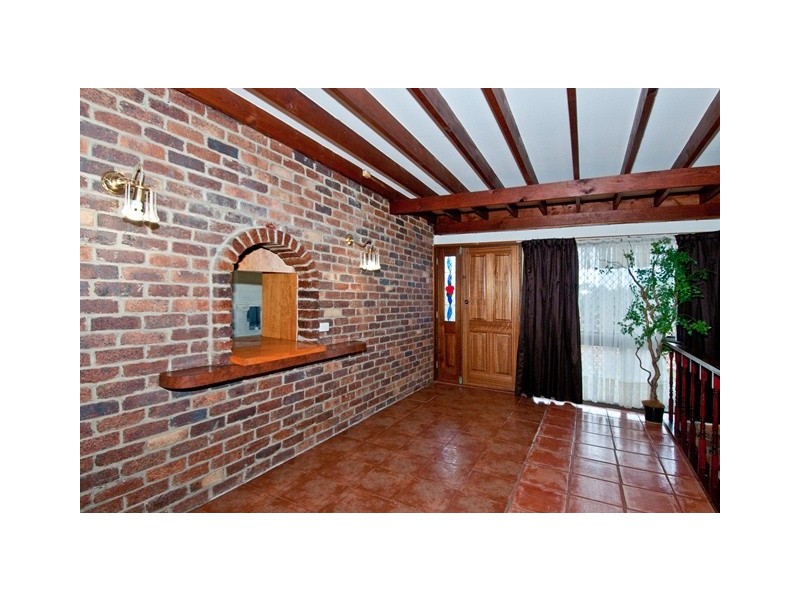 2 Kraatz Avenue, Loganlea QLD 4131