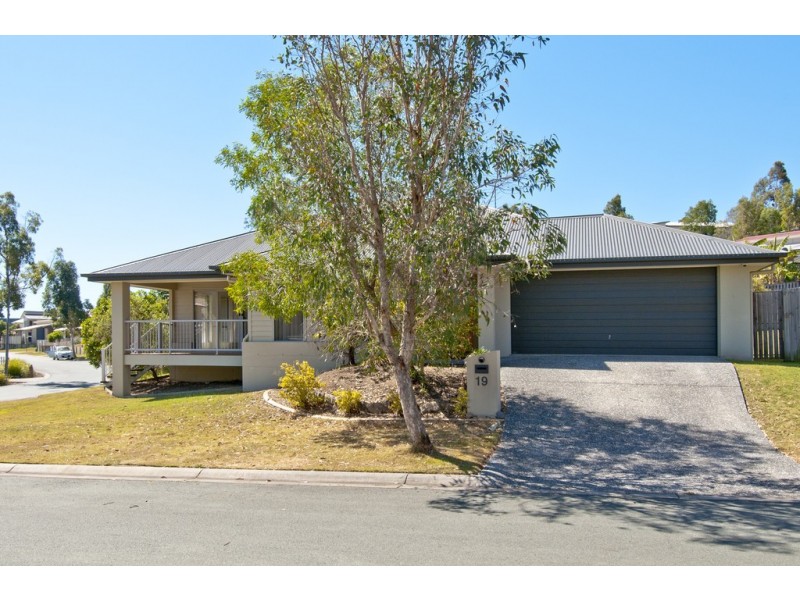 19 Kilkivan Parade, Waterford QLD 4133