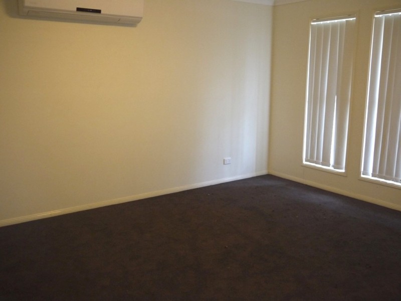 12 Lifestyle Close, Waterford West QLD 4133