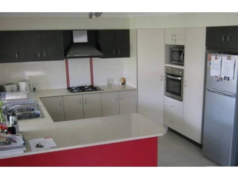 21 Coalstoun Crossing, Waterford QLD 4133