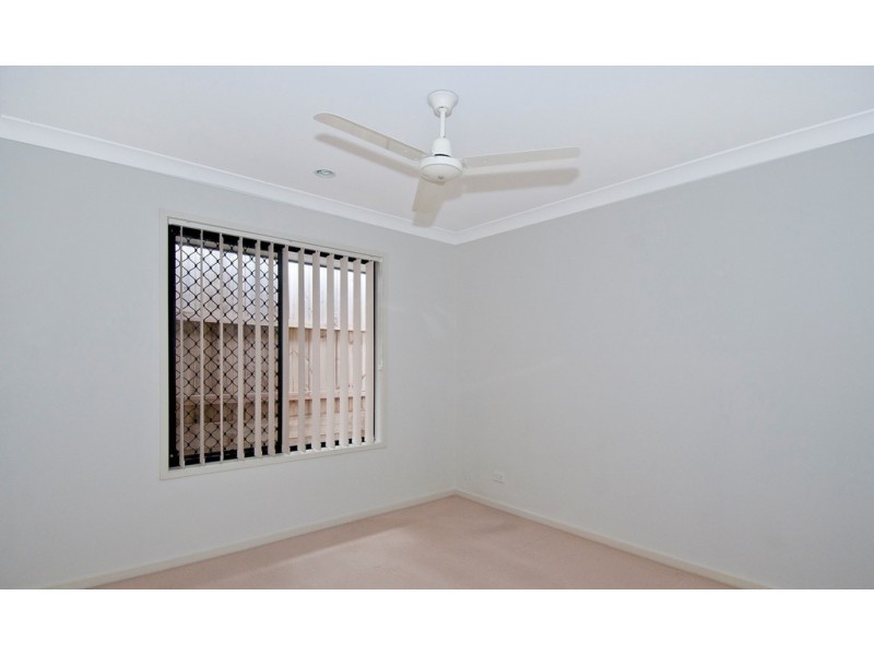 96 Outlook Drive, Waterford QLD 4133