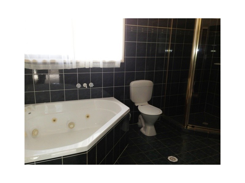 298 Dairy Creek Road, Waterford QLD 4133