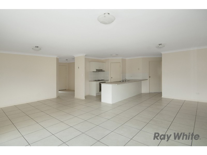 8 Rasmussen Avenue, Marsden QLD 4132