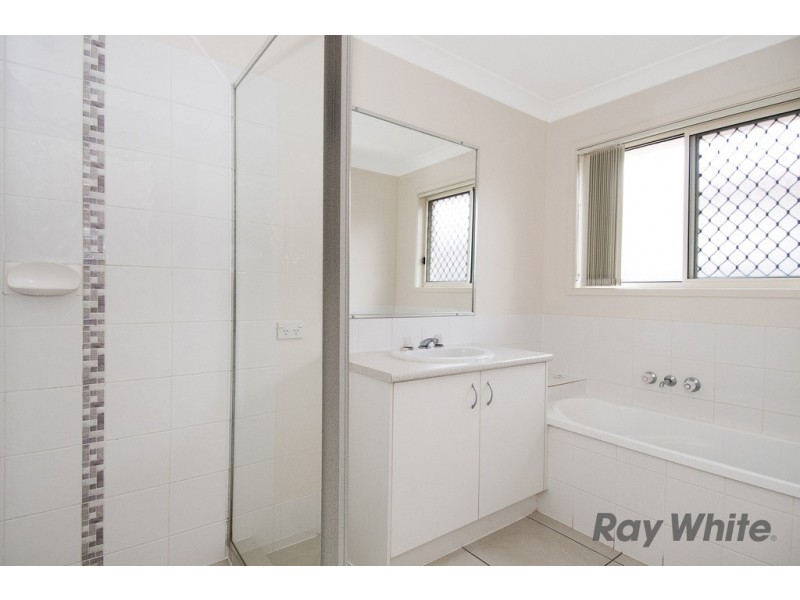 8 Rasmussen Avenue, Marsden QLD 4132