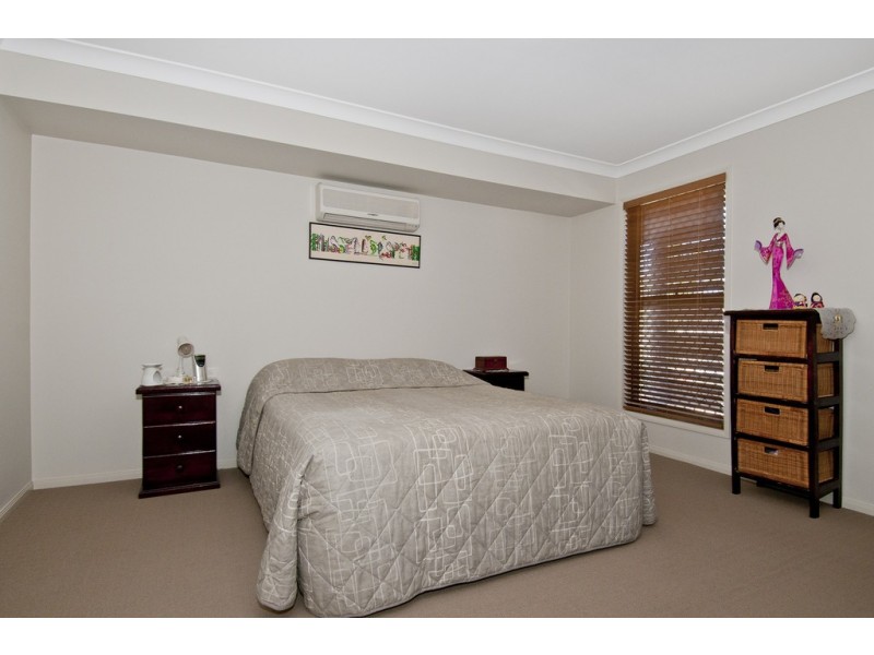 16 Kondalilla Terrace, Waterford QLD 4133