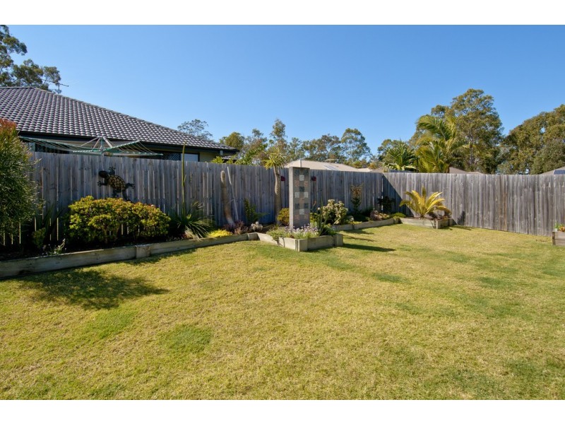 16 Kondalilla Terrace, Waterford QLD 4133