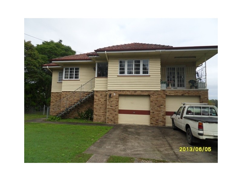 5 Sunbury Close, Buccan QLD 4207